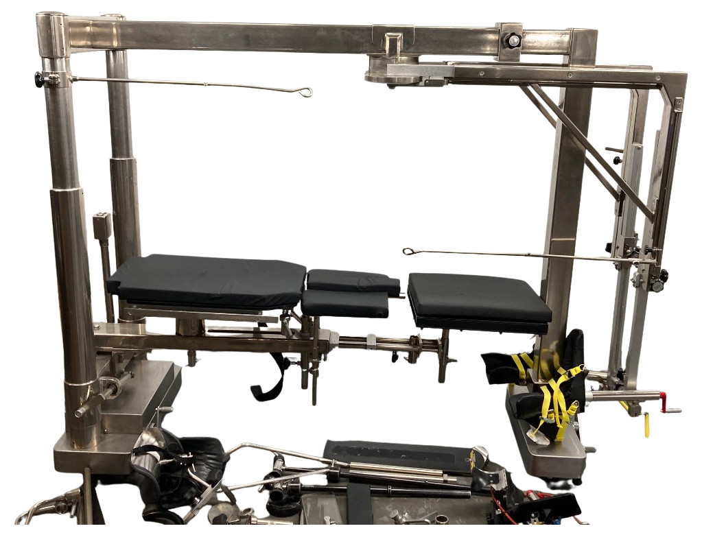 CLT CHICK 10500 ORTHOPEDIC & SURGICAL MODULAR TABLE