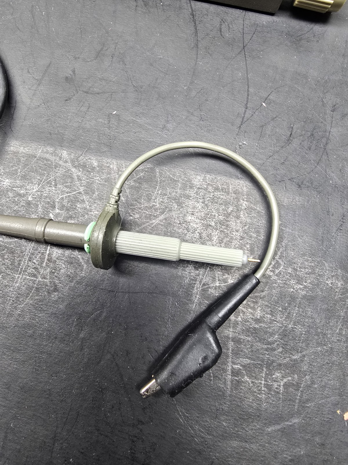 Tektronix P6138 350MHz 10.0pF 10M 10X 1.3M Passive Probe.