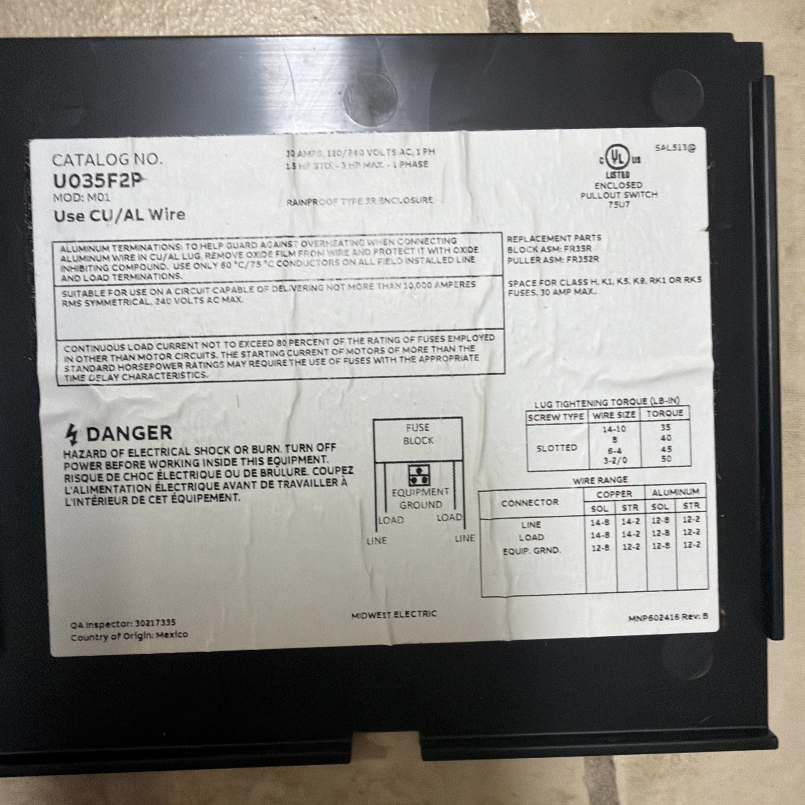 Midwest Electric Products 30 Amp 120/ 240 Volt Fused AC Disconnect U035F2P