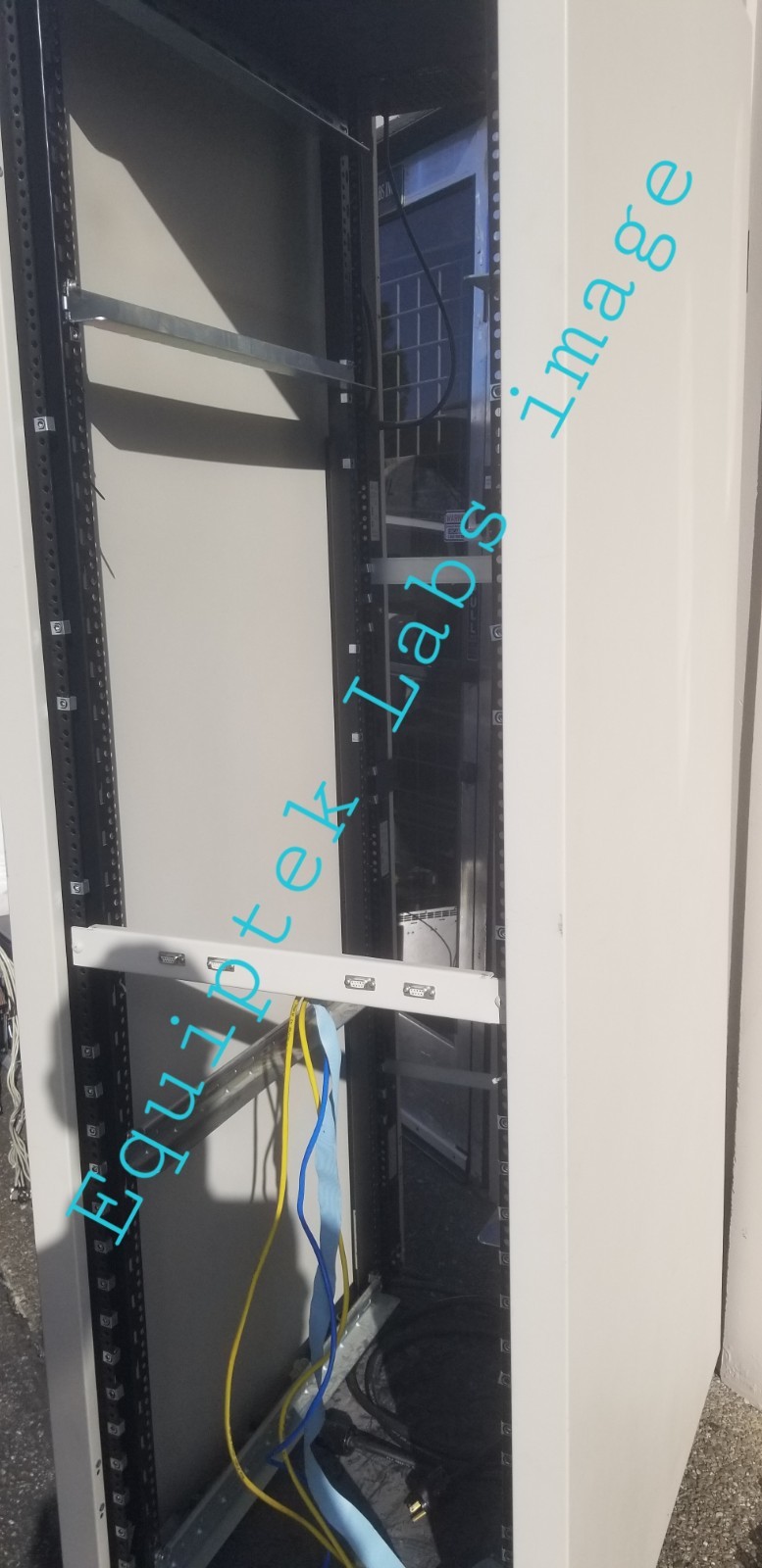 Keysight Agilent HP 19″ Equipment Server Rack 41U 6 FT outlets & fans HP E3662A