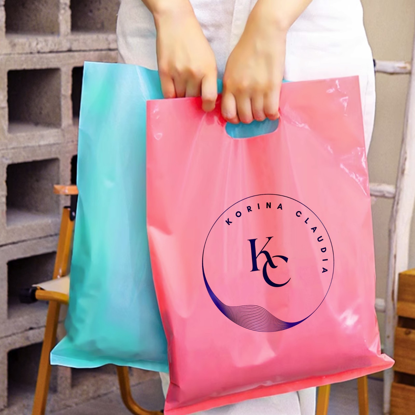Personalissed Carrier Bags Durable Reusable Packaging Bag with LOGO TEXT Printed