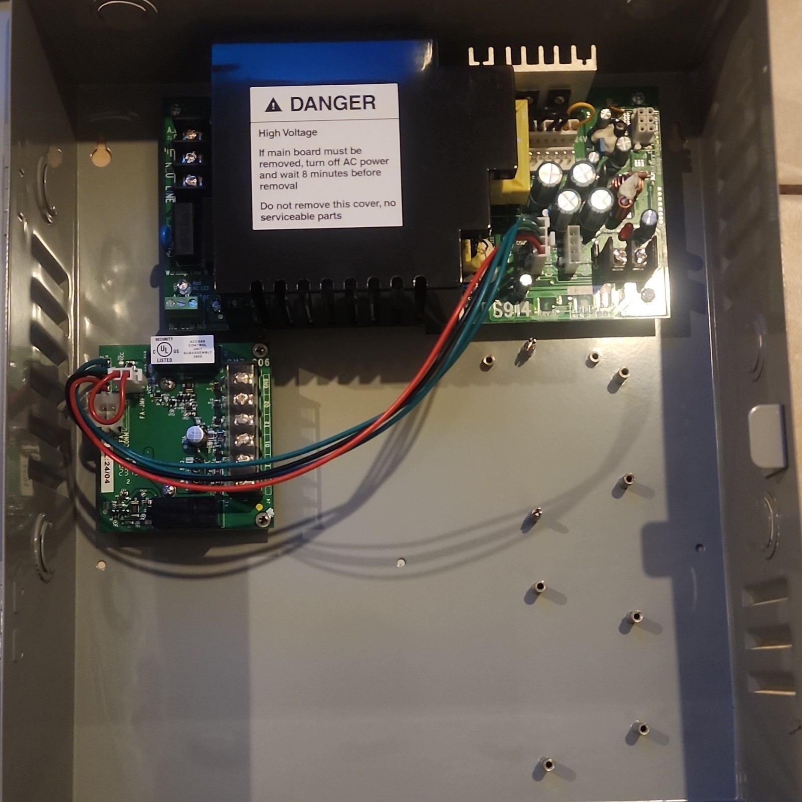 Von Duprin PS914-2RS Enclosed Power Supply 4A 120/240VAC 24VDC/12VDC Gray