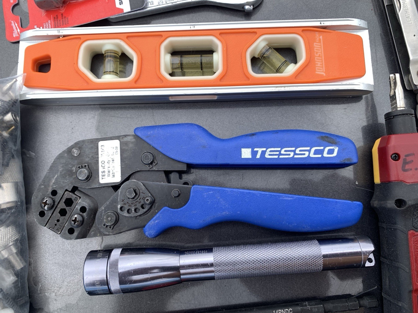 NICE Low Voltage Tool Kit CAT 6 Coax RJ-45 Crimpers Snips Keystone Sockets Bag