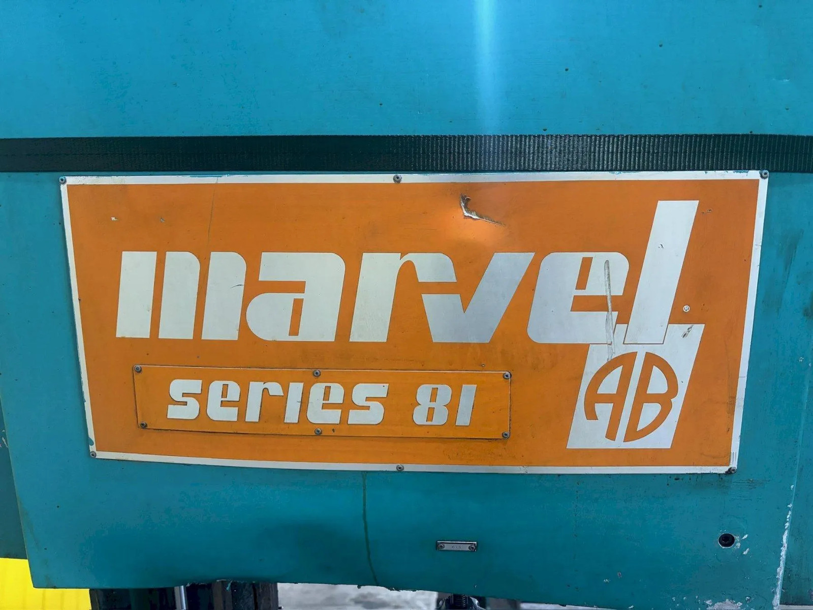 18” X 20” MARVEL MODEL #81-9/M3M SEMI-AUTO MITRE HEAD VERTICAL BAND SAW: STO