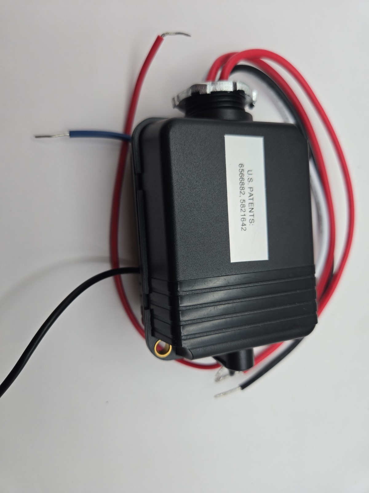 NEW CURRENT UVPP UNIVERSAL VOLTAGE POWER PACK 100-277VAC BLACK 6.5W Free Shippin