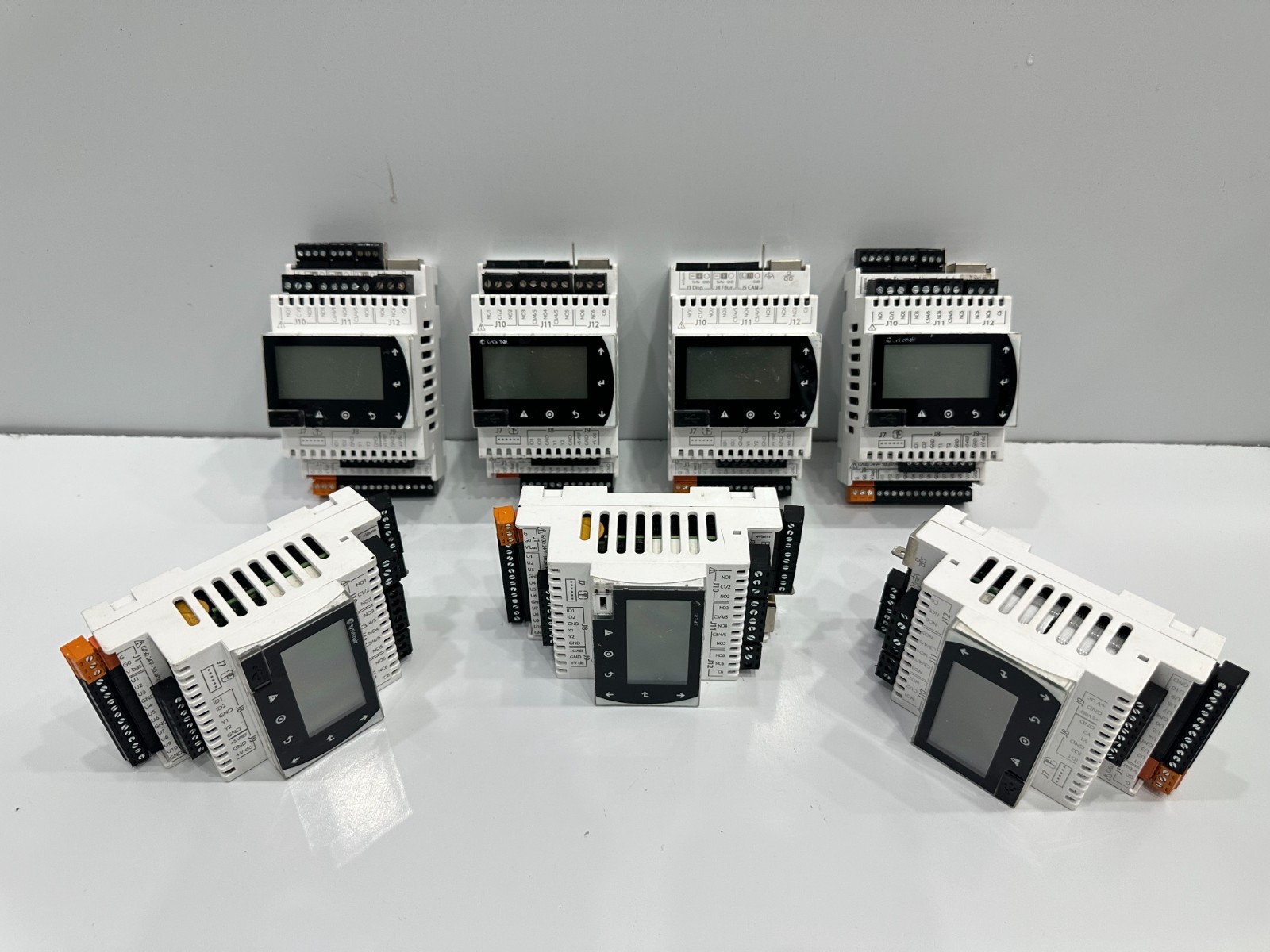 Carel Code P+D0N0NH1DEF1 systemair c.pCO Mini Controller
