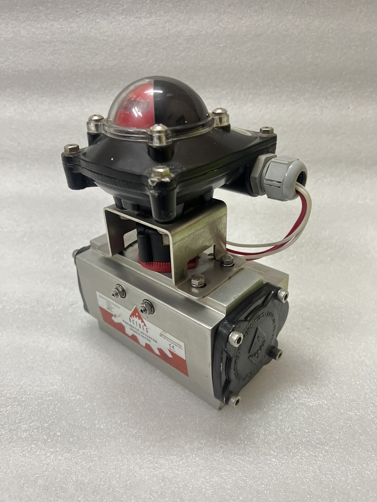 ACTREG EN ISO 5211-F05–Y-LD-14 PNEUMATIC ACTUATOR WITH LIMIT SWITCH