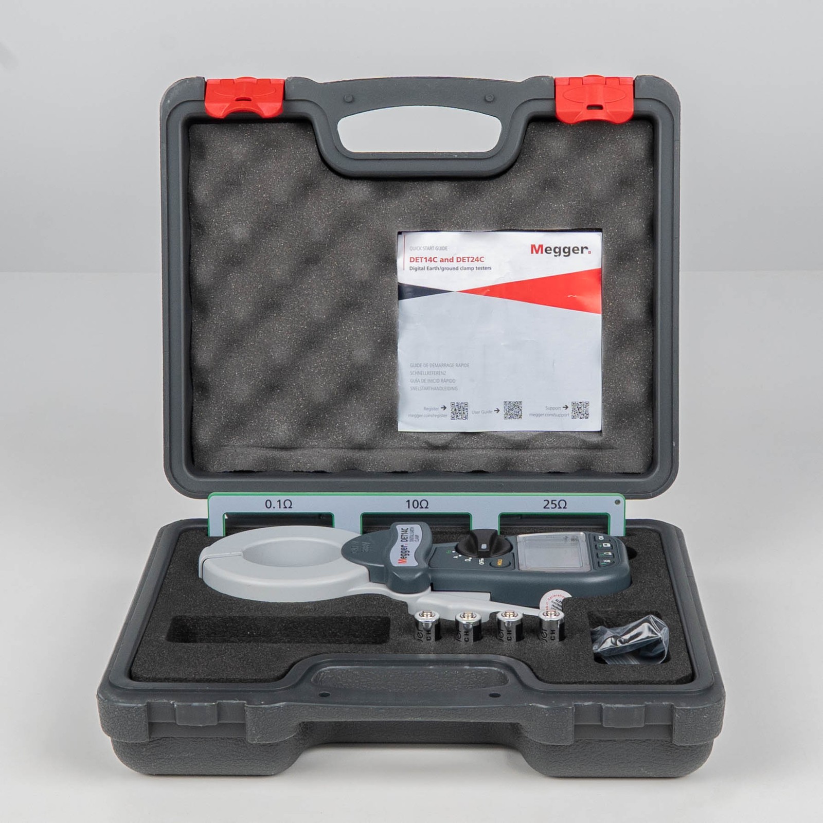 Megger DET14C Digital Earth Clamp-On Ground Resistance Meter 50mΩ to 1500Ω