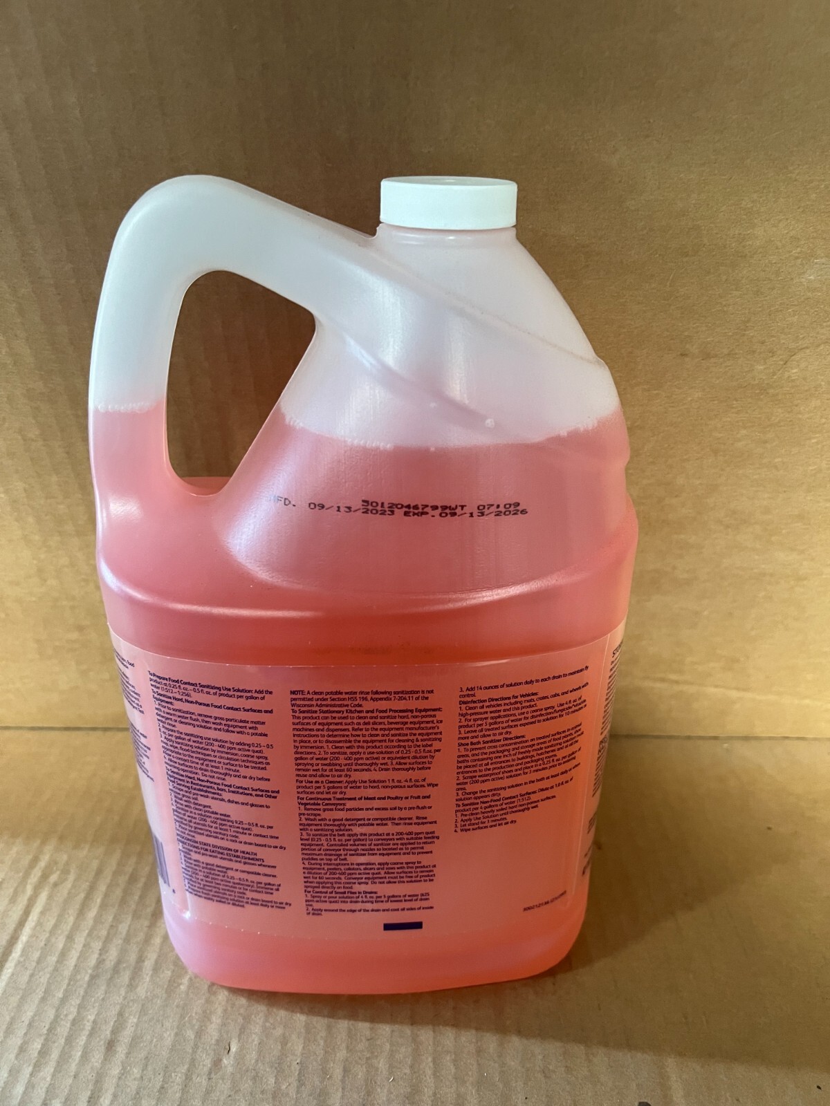 Diversey J-512 Sanitizer Cleaner 5756018 1 Gallon NSF Exp 09/2026