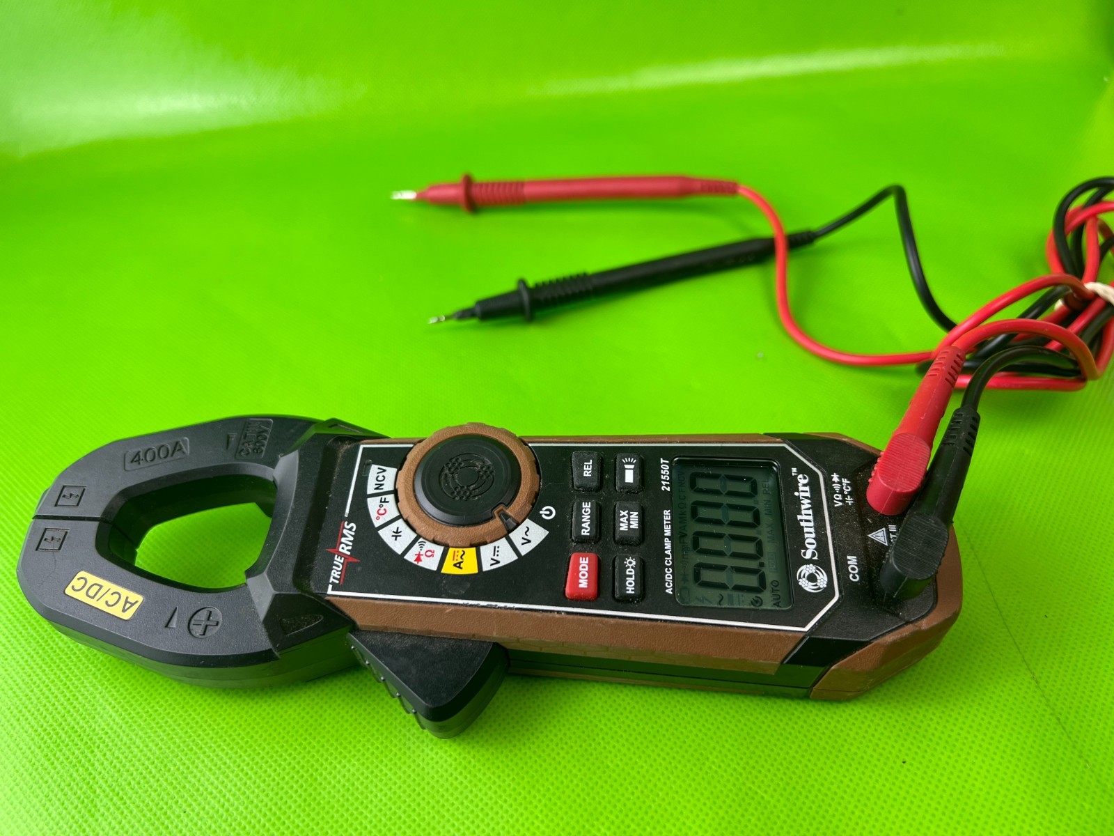 True RMS Southwire 21550T Clamp Multi Meter