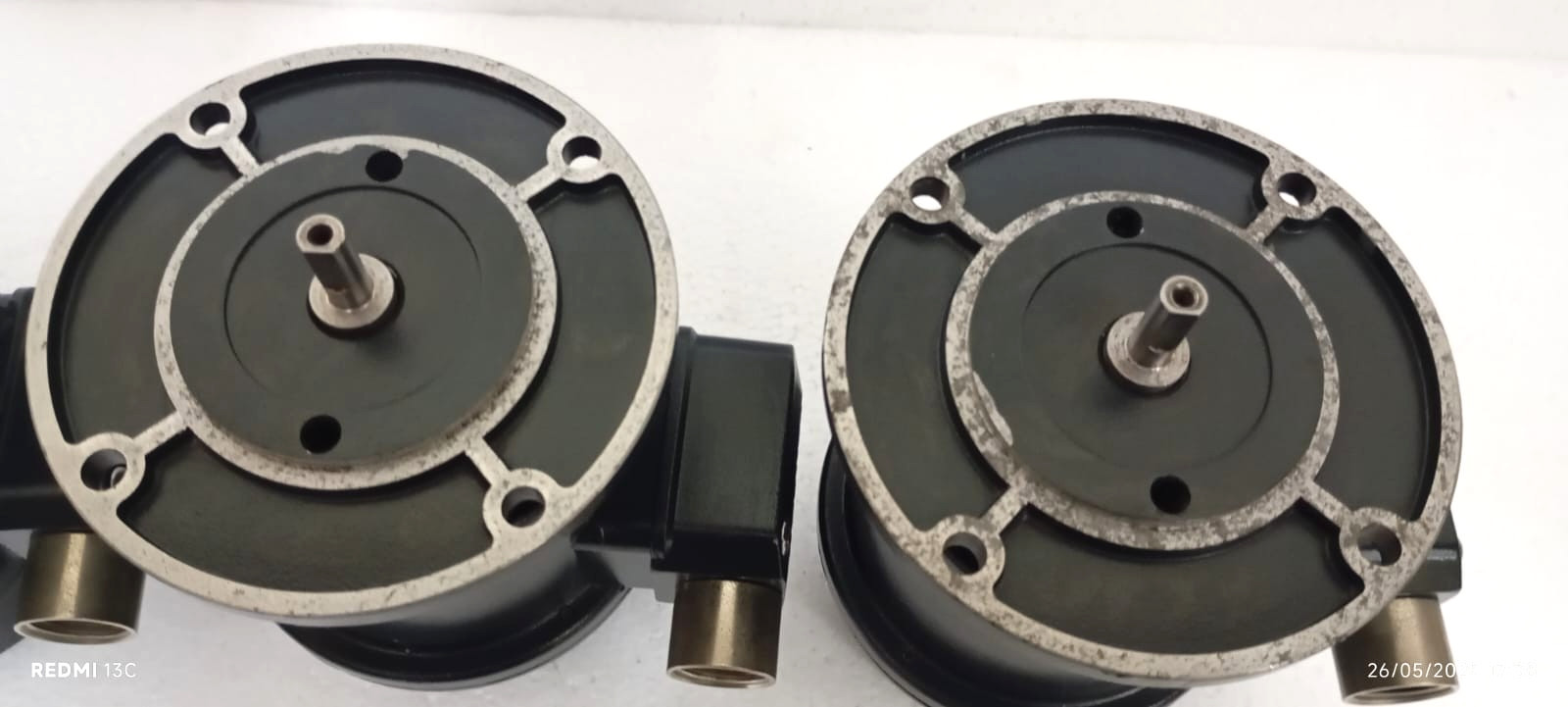 Hübner Berlin Gefran APY-100 DC Tachometer Generator, 100V / 1000 RPM, IP55