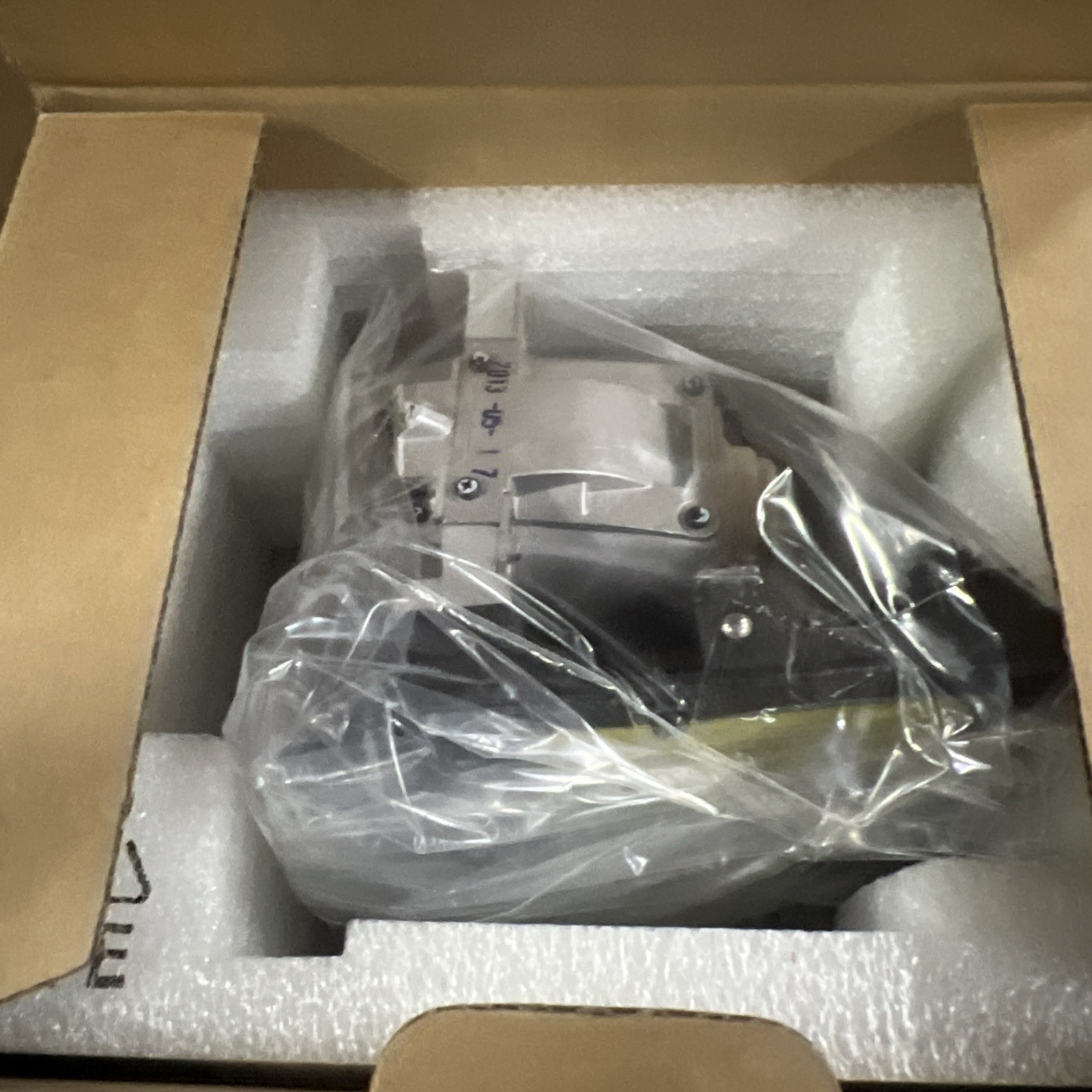 New SMART UF75 UF75w Projector Lamp Replacement Bulb FREE SHIPPING
