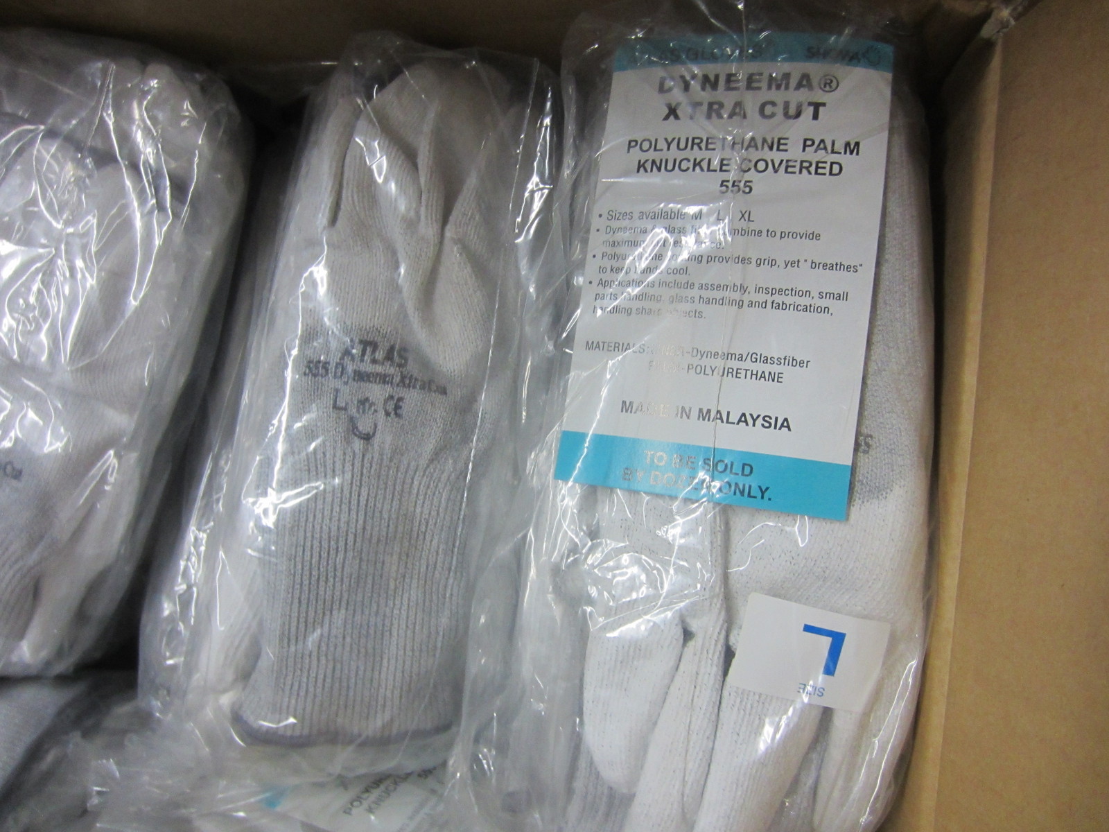 12 pair Sperian Showa Atlas Fit Dyneema 555 Xtra Cut Resistant Work Gloves LARGE