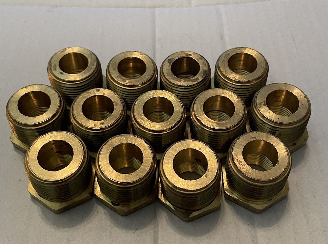 Lot of 13 New Parker Hex Brass Bushings – Part# PH/209P12-6 – 3/8 X 3/4 NPT