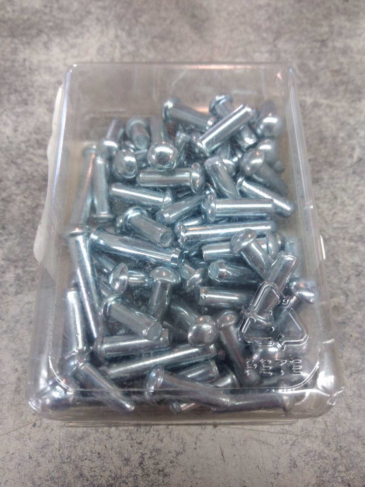 904-110 sickle rivets
