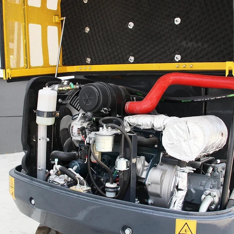 3.5Ton Mini Excavator Enclosed Cab Kubota Diesel Engine Side Swing+6 Attachments