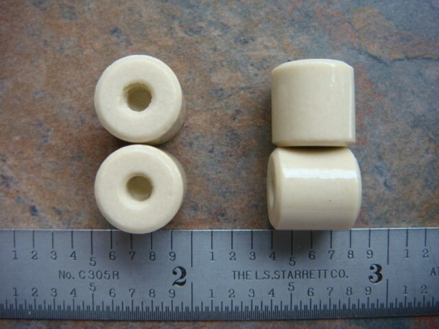 ONE Lot 15 Threaded Ceramic Spacers/Standoffs KEYSTONE 7712 — New and Unused