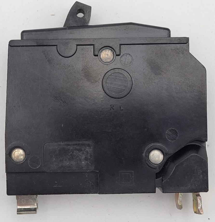 Square D QO130 30 A 1-Pole Long Foot (**CUT**) Plug On 120V Circuit Breaker USED