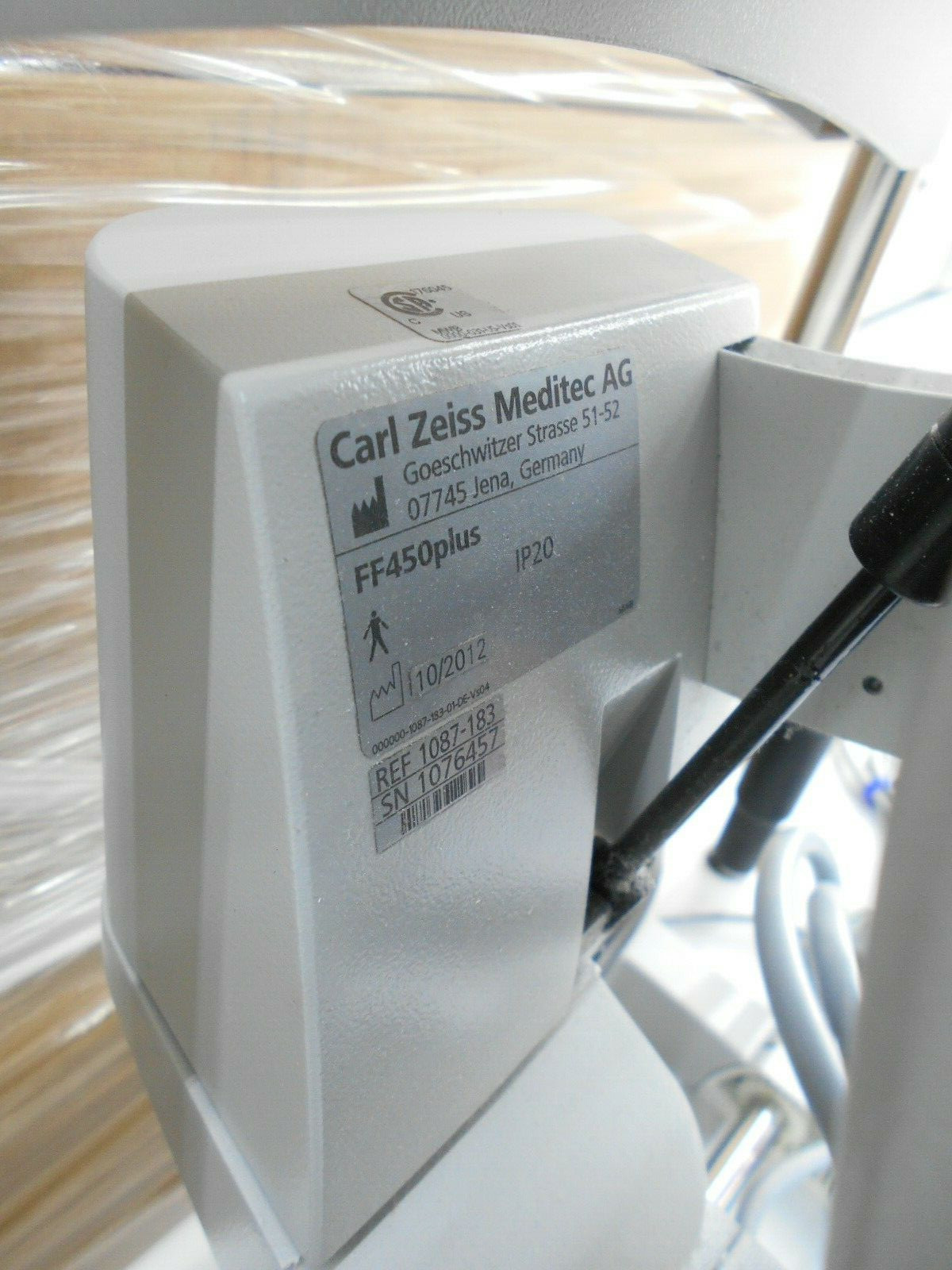 ZEISS FF450PLUS FUNDUS CAMERA 1087 183 W/ ADJUSTABLE TABLE & REMOTE 1094 228