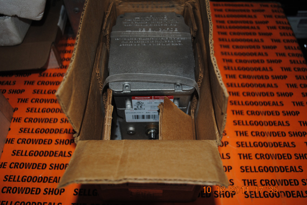 Honeywell M7164G1030 Modutrol Motor 120V New
