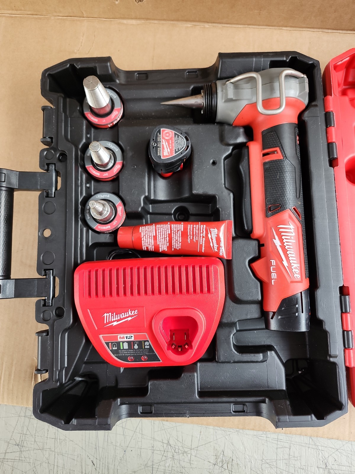 Milwaukee 2532-22 M12 FUEL ProPEX Expander Tool Kit 1/2″ to 1″ RAPID SEAL