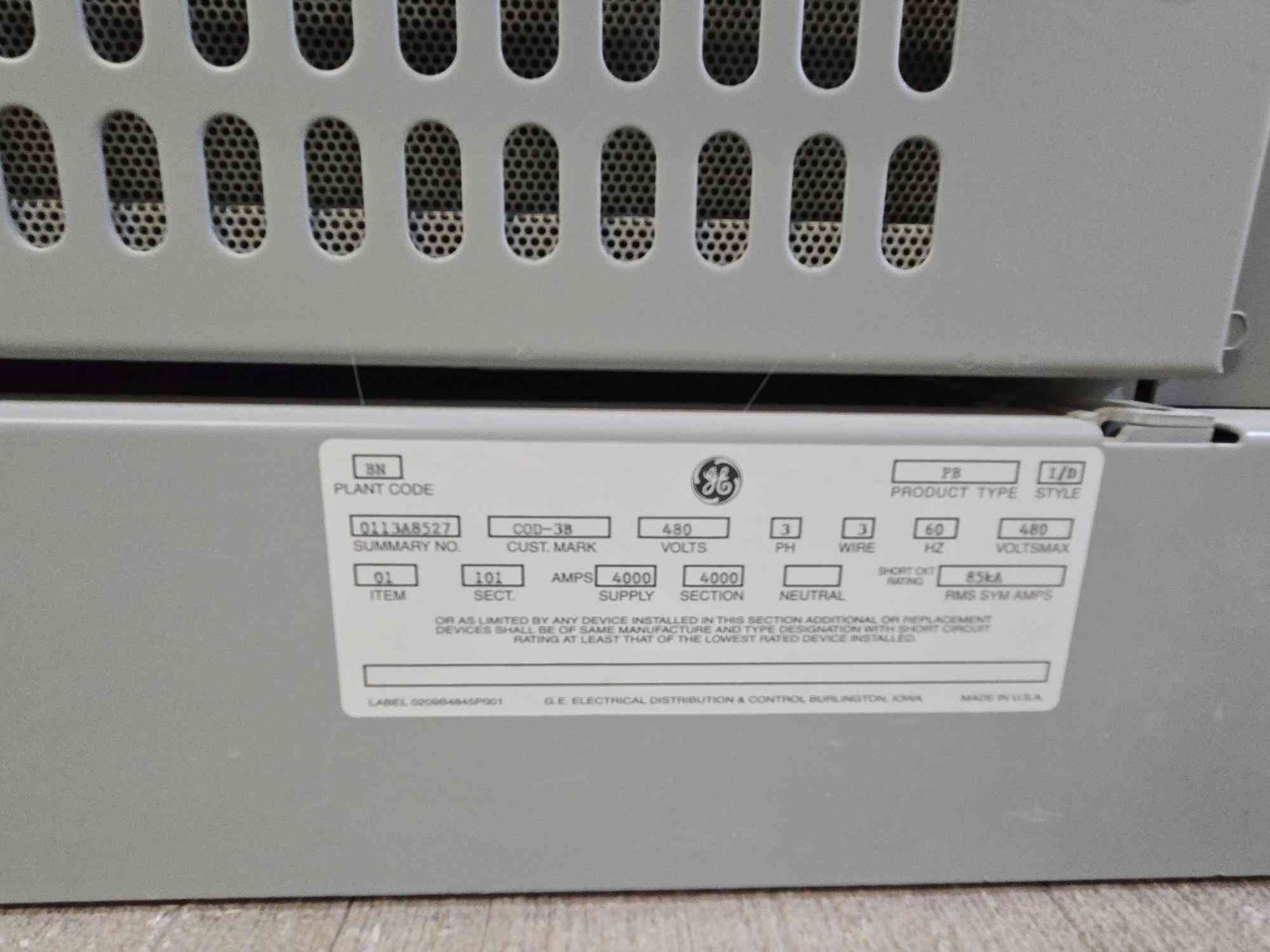 4000A GE Power Break II Switchgear Dual SSD 4000A Main & 14 SHF 800A Sub Feeds