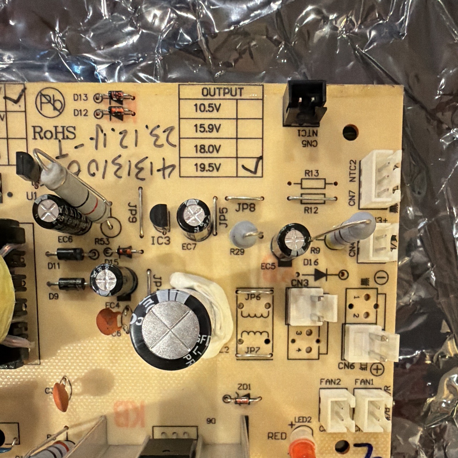 FX-118 P11 Power Supply PCB Board 19.5V AC 100-120V Wine Cooler control board