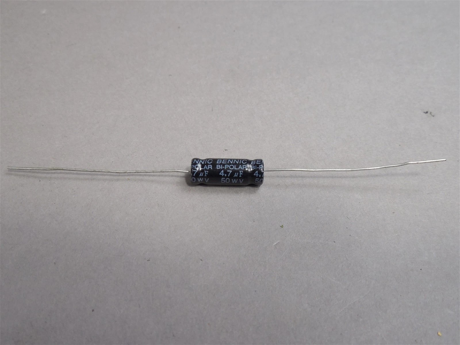 10 pieces 4.7uF Axial Crossover Capacitor Audio 4KHz and 8.5KHz 250 watts 50V