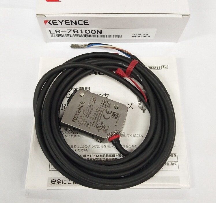 1PC KEYENCE LR-ZB100N LRZB100N Laser Sensor New In Box Fast Ship