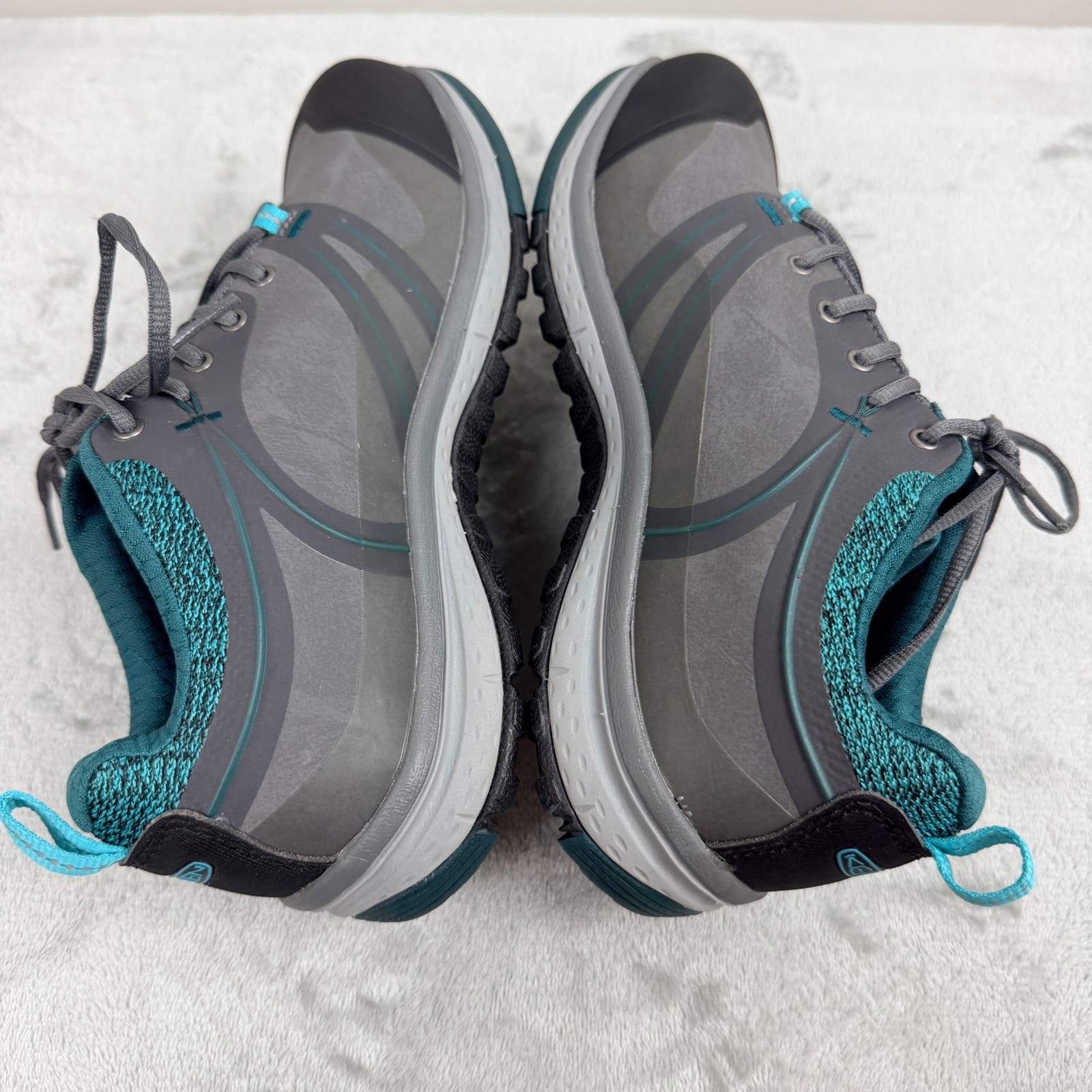 KEEN Utility Work Shoes Women’s 8W Grey Teal Safety Toe EH Low Sneakers