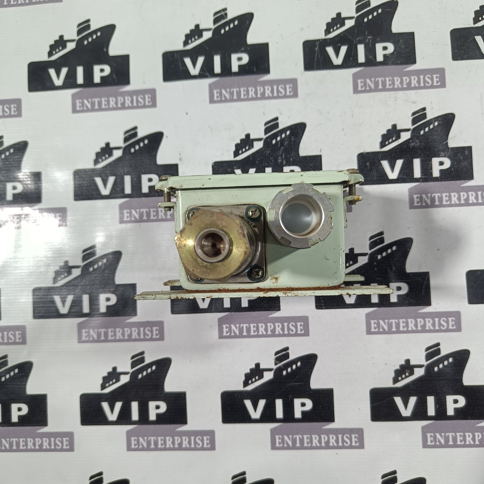 SAGINOMIYA SPS-H135WU3 PRESSURE CONTROLS FREE FAST SHIPPING