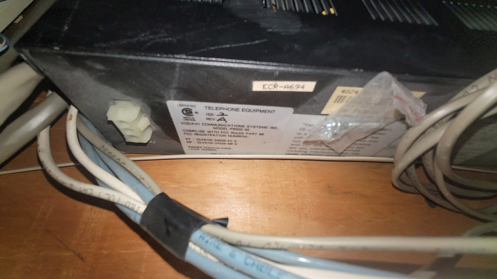 Fujitsu F9015-00 Phones