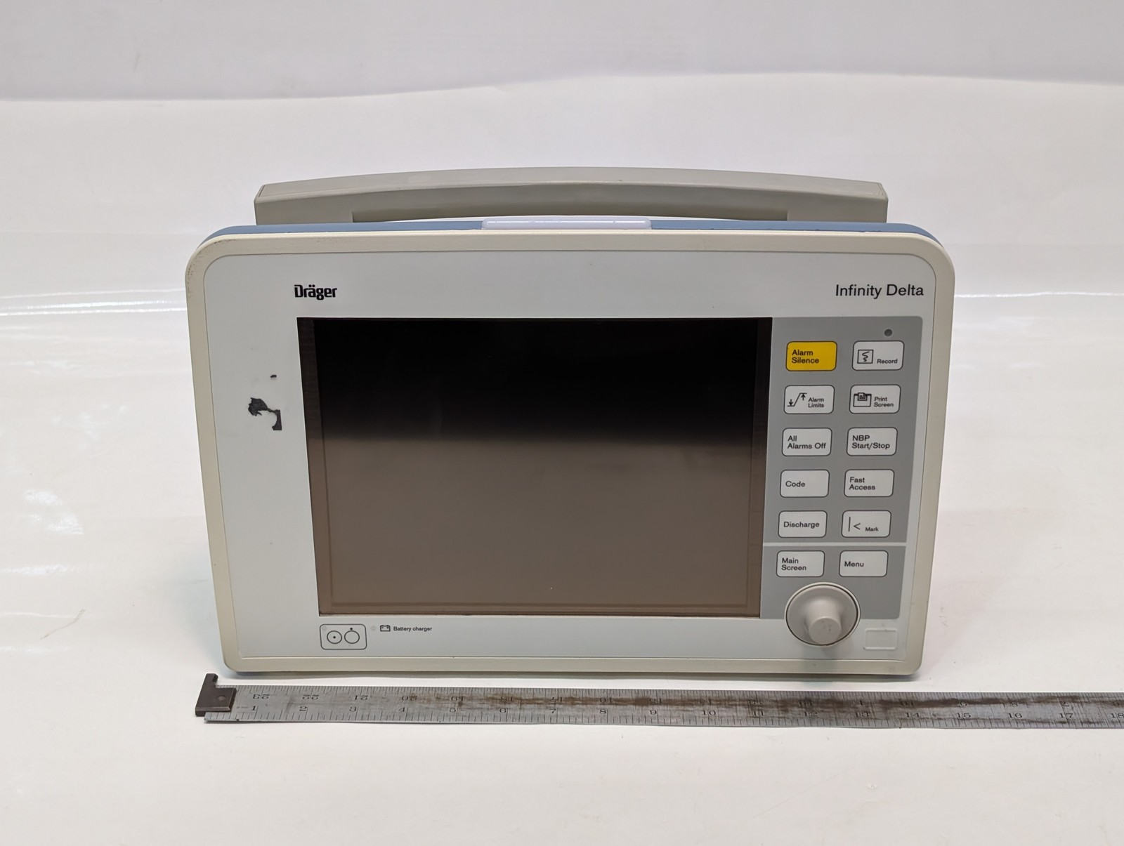 Drager Infinity Delta MS18597 patient monitor 11-15V medical as pictured