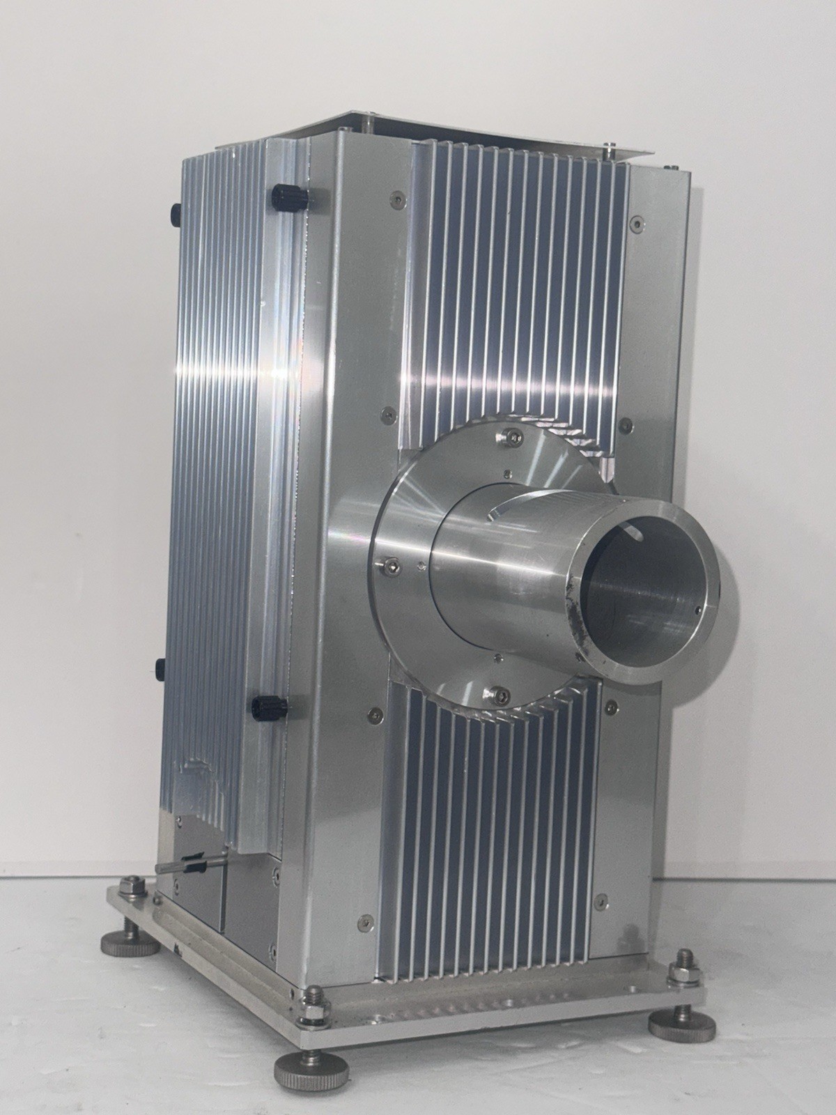 LOT ORIEL LSE340 / 850.27B ULTRAVIOLET LIGHT LSH302 500W IP 00 Quantum Design