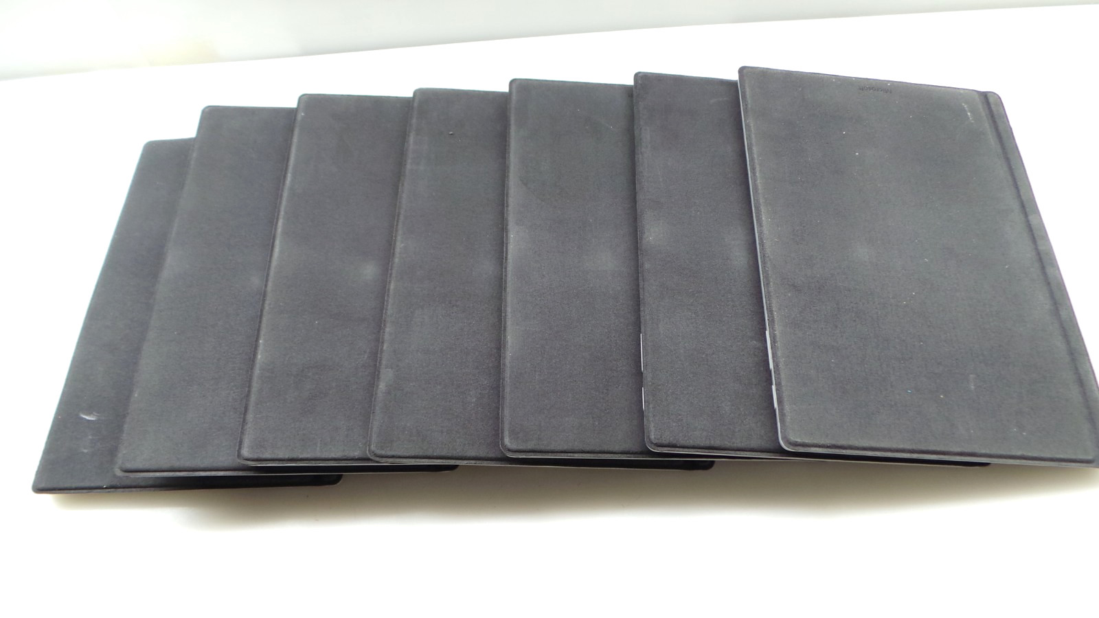 LOT OF 7 Microsoft Surface Pro 7 + 12.3″ i5-1135G7 2.40GHz 16GB RAM 256GB SSD