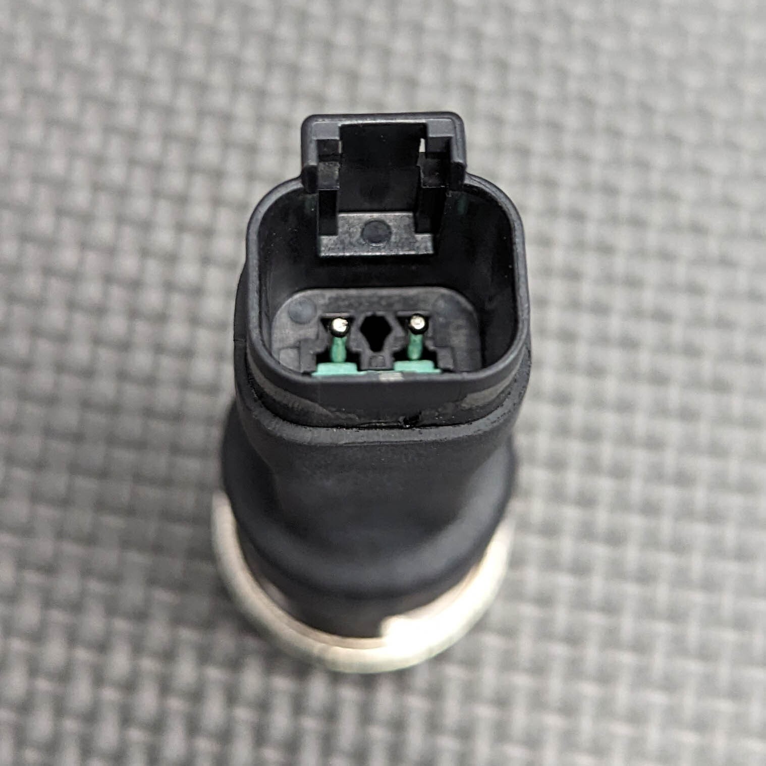 Bobcat 7-Pin to Deutsch DT adapter plug assembly for 12V power