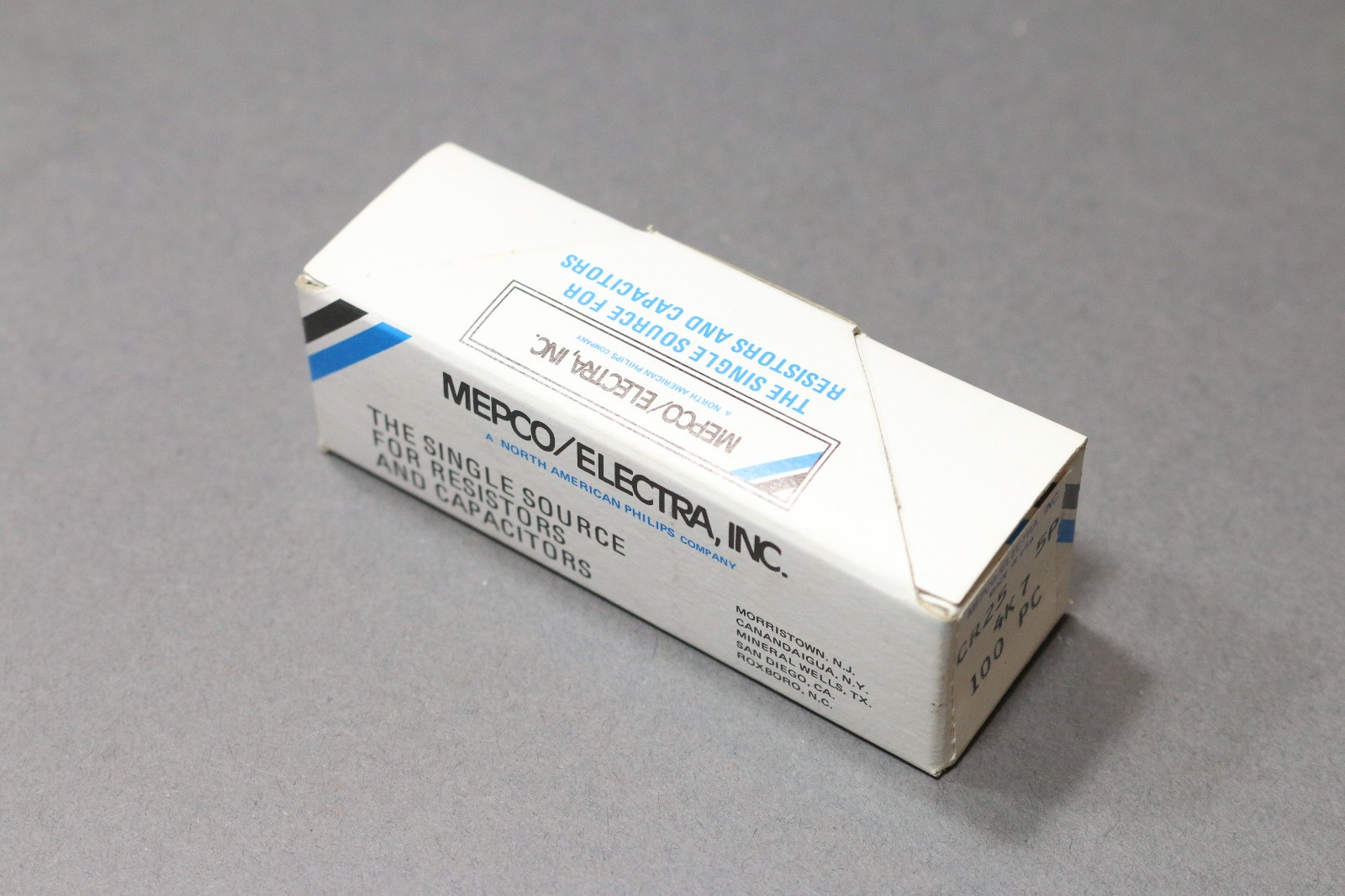 Box of 100 pcs Mepco/Electra 4.7k ohm 1/4W 5% Carbon Film Resistor Axial NOS NIB