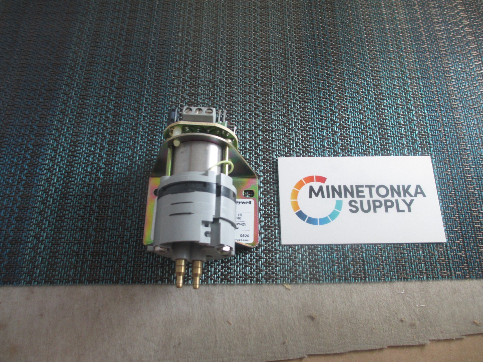 Honeywell RP7517B1024 Transducer NEW!