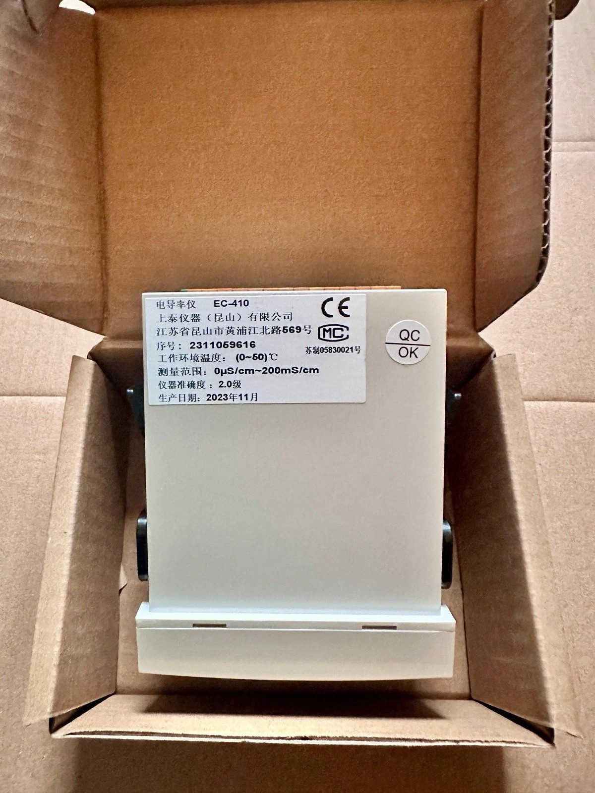 Suntex EC-410, microprocessor-based conductivity and resistivity monitor