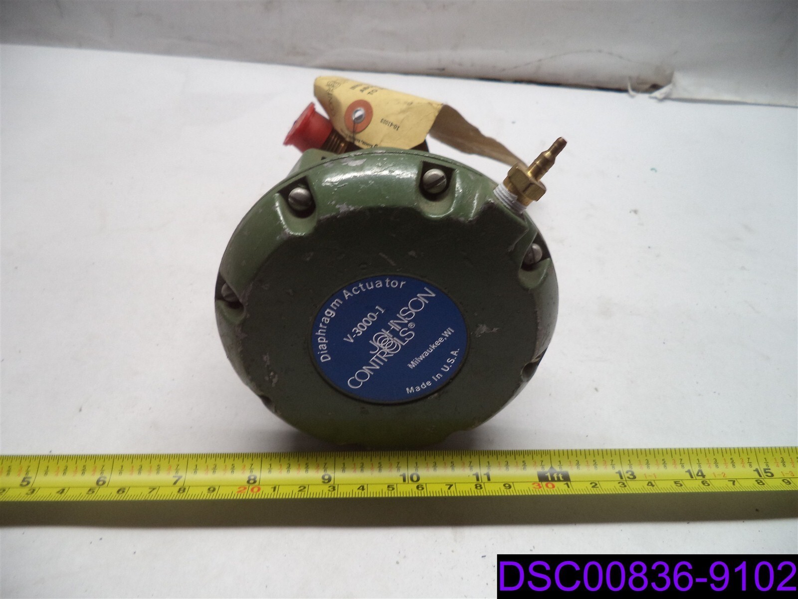 JOHNSON CONTROLS V-3000-1 DIAPHRAGM ACTUATOR