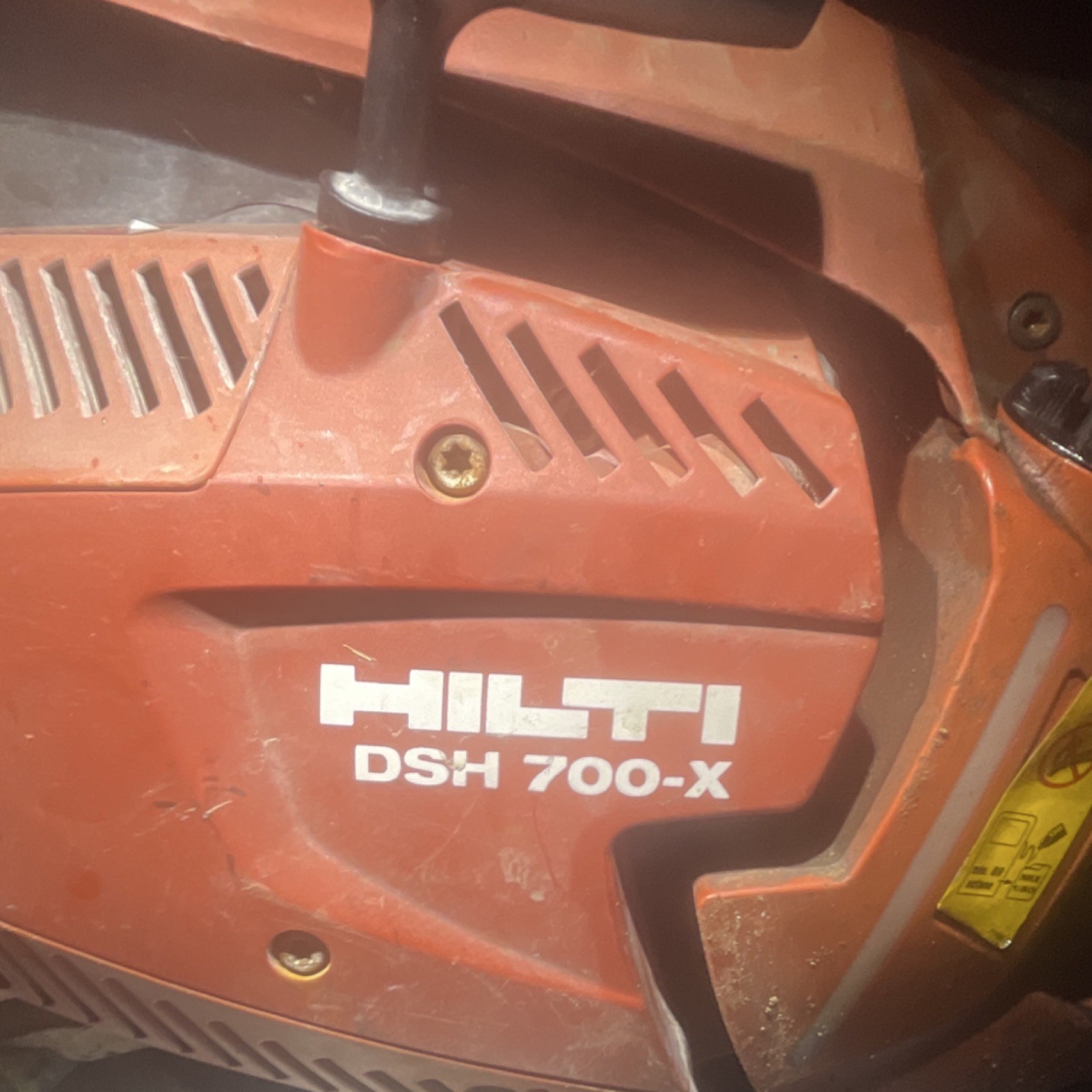 Hilti DSH 700-X Handheld Gasoline Cut-Off Saw 14» Blade Handheld – Cut-Off Tool