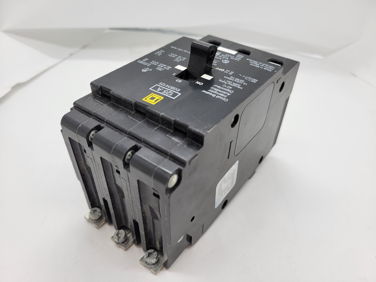 Square D EGB34125 Bolt-On Circuit Breaker 125A 3P 480Y/277V 35KA EGB Series 3