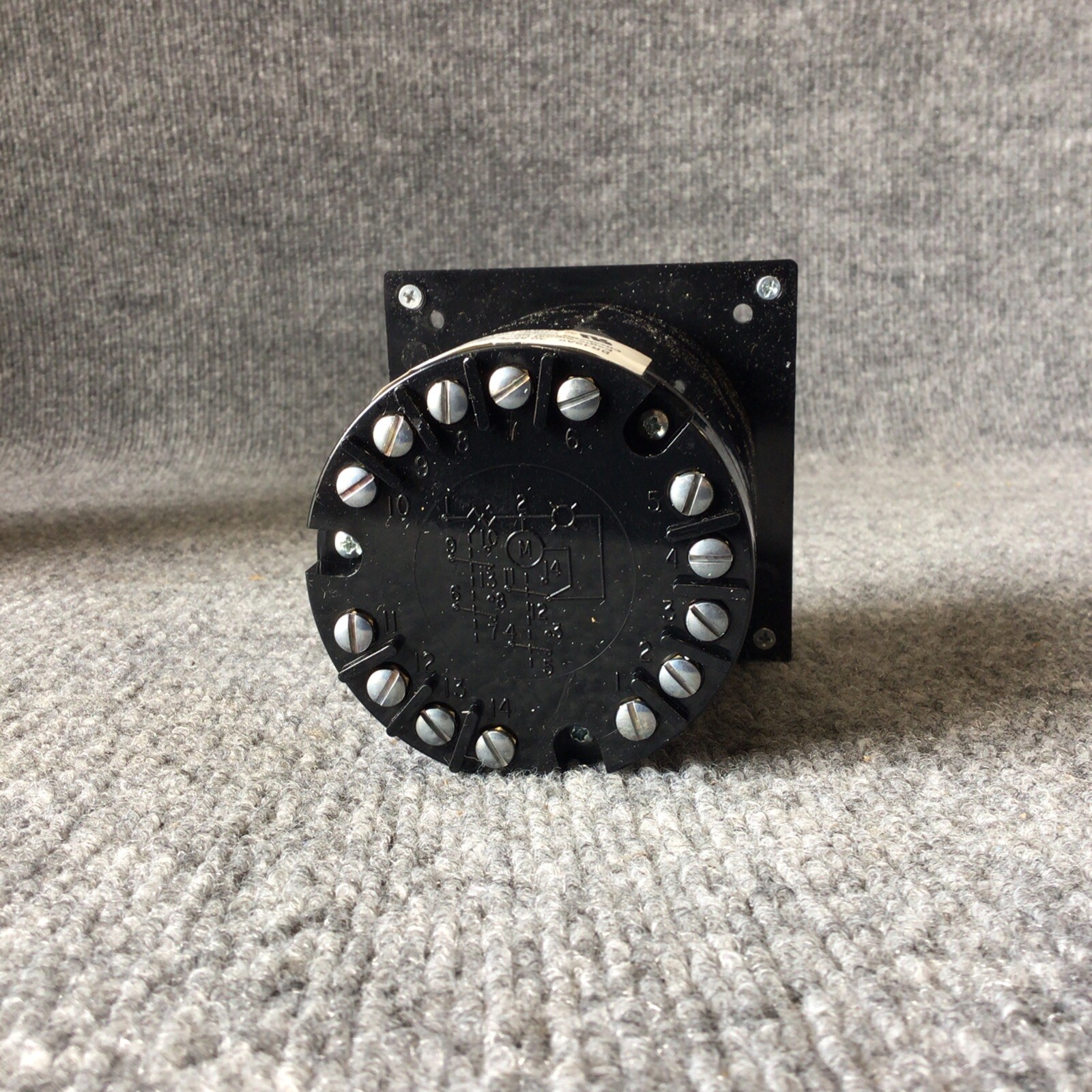 Danaher BR49A6 120/240VAC 3A 0-30MIN Clock Timer New