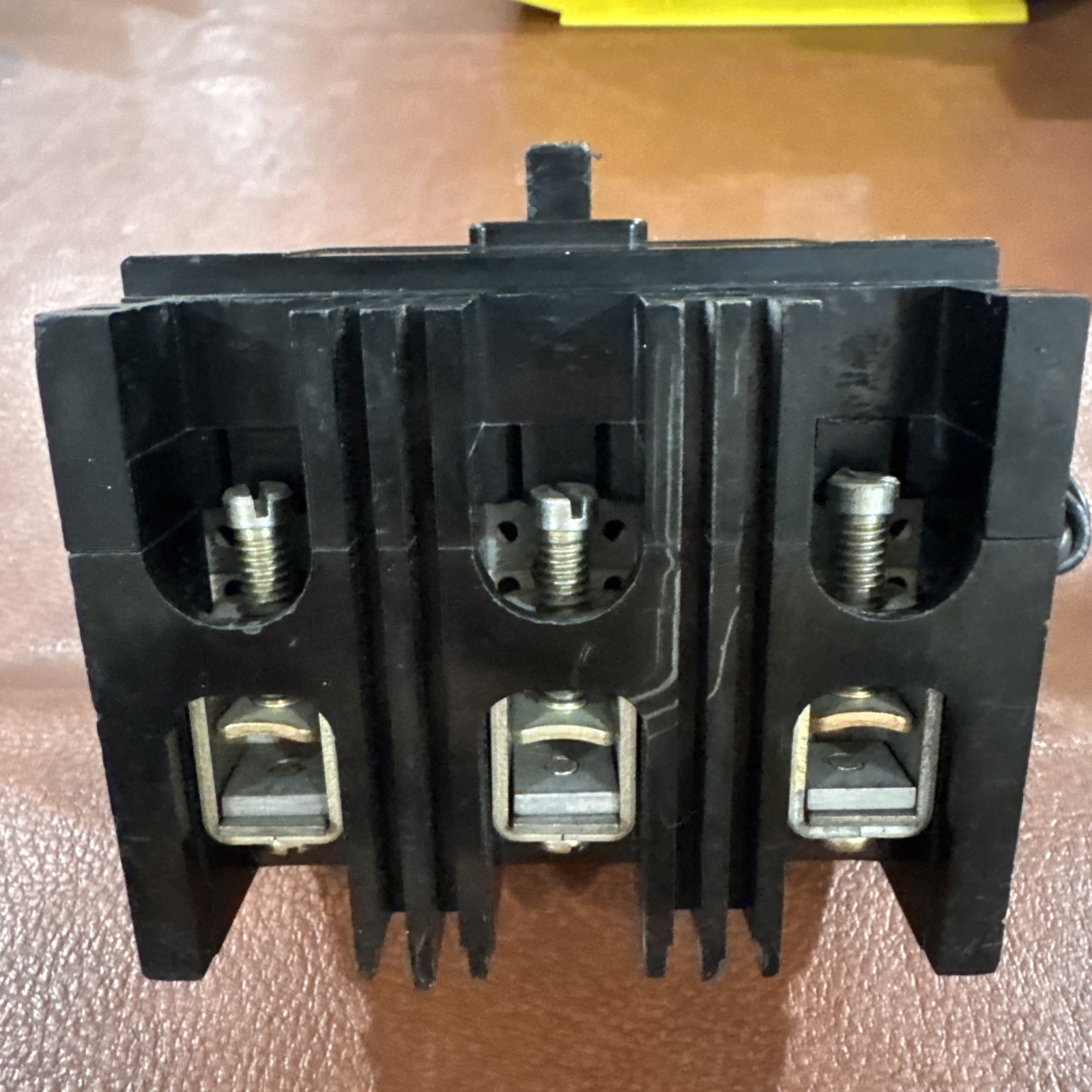 Westinghouse 3P 100A FB3100 600V 3 Pole 100 Amp 4975D71G44 Shunt Trip