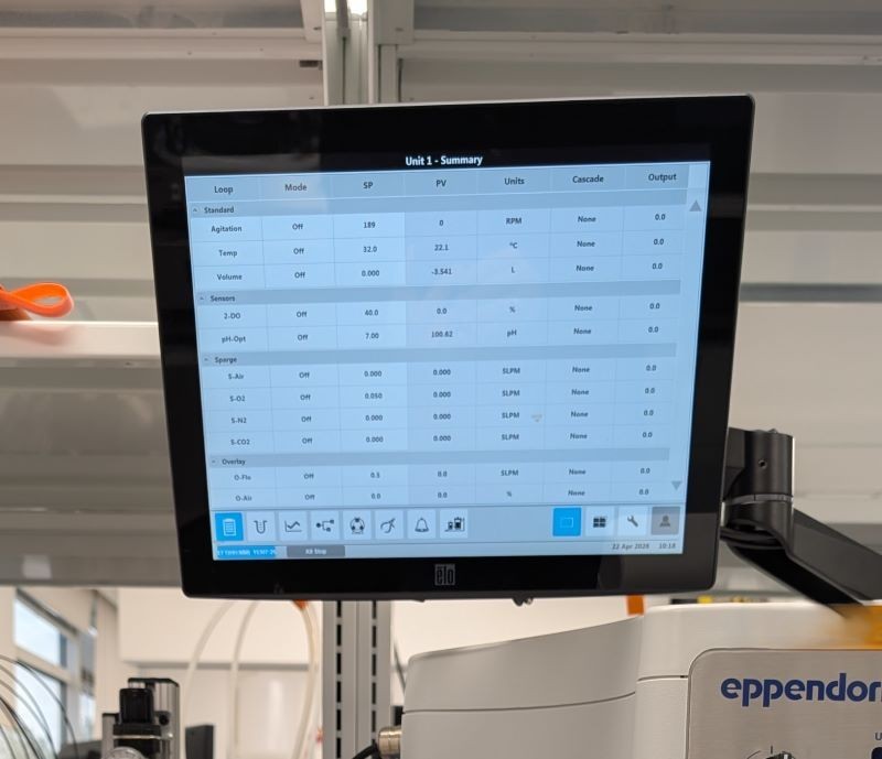 Eppendorf BioFlo 320 Benchtop Bioreactor System