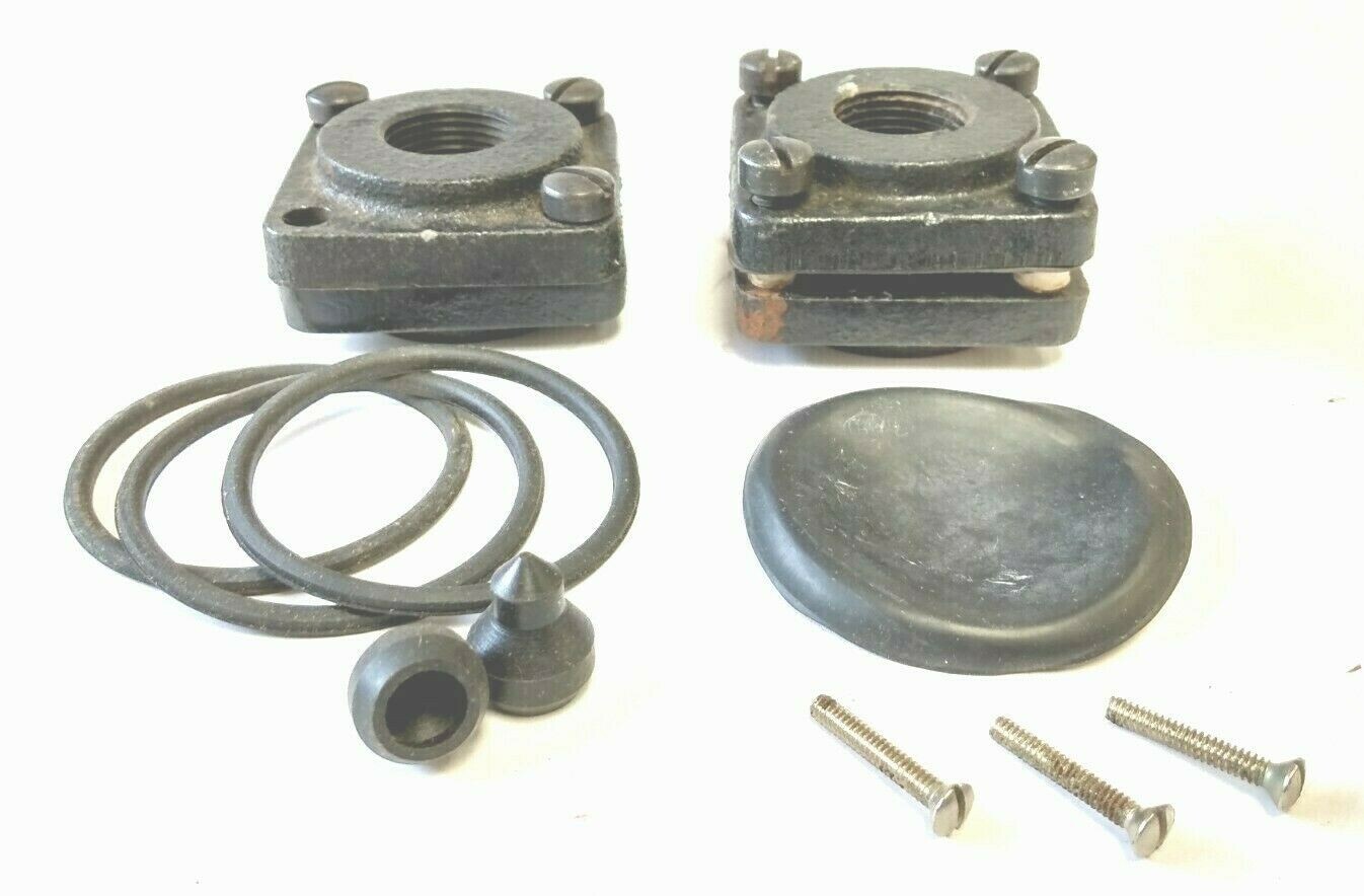 Cast Iron Housing, 1″ Dia Hole, Square Inside 4-Bolt Double Seal Flange (NEW)