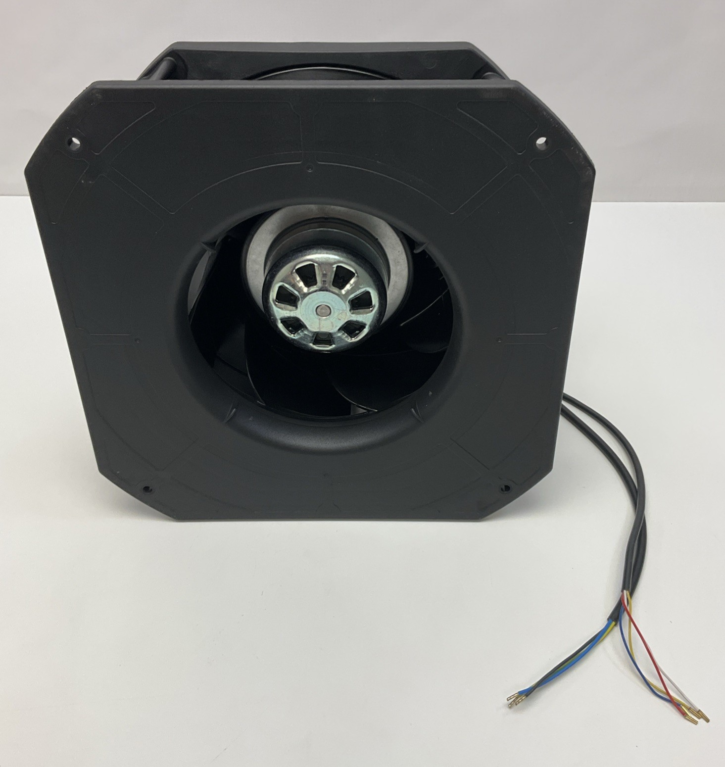 ebmpapst K3G225-RE19-04 225mm Centrifugal Fan 110-130VAC, 2.40A, 170W