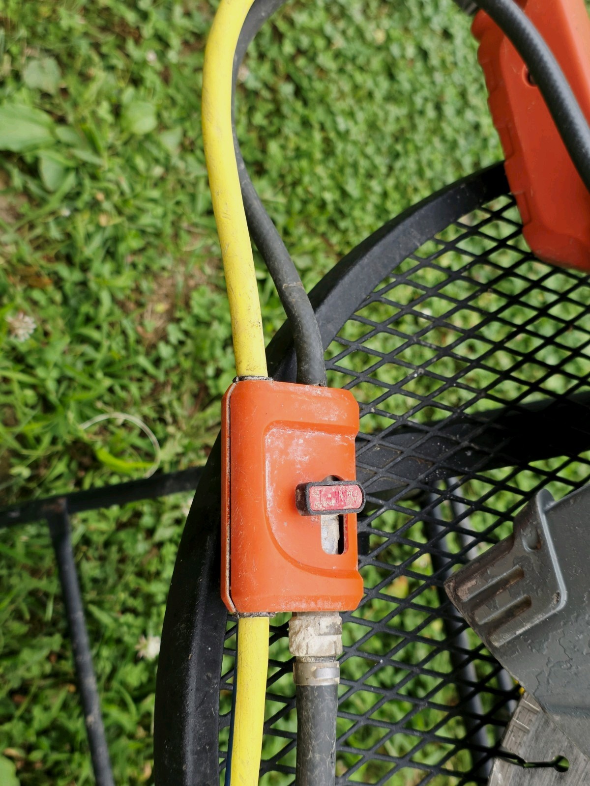 Husqvarna K4000 Wet Electric Cut Off Saw Power Cutter
