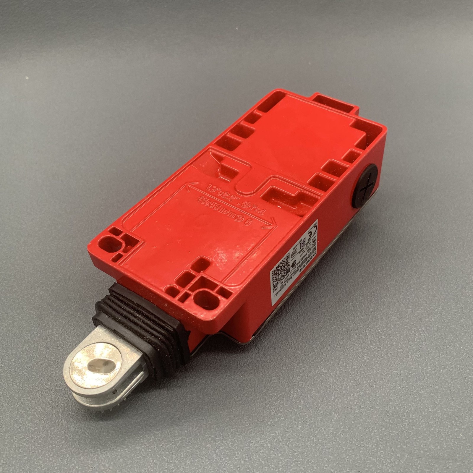 New in Box Schneider XY2CH13250 Emergency Stop Rope Pull Safety Limit Switch US