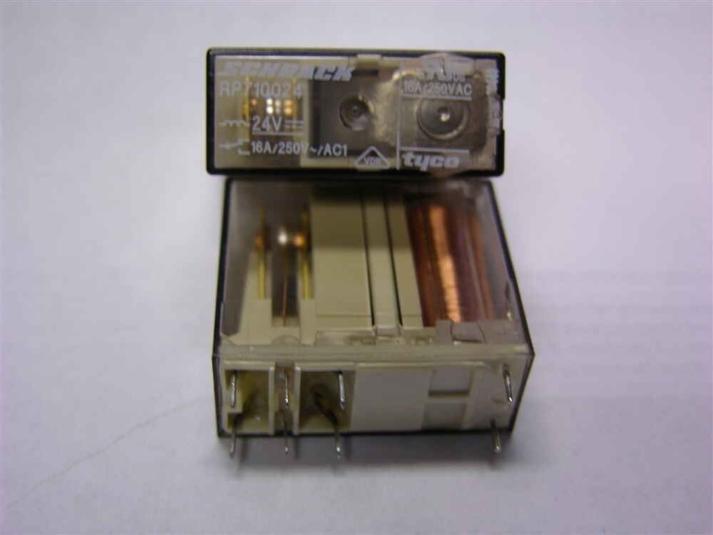 2pcs Schrack RP710024 24V, 16A 250VAC Contacts PCB Mount Relays USA ship *hh